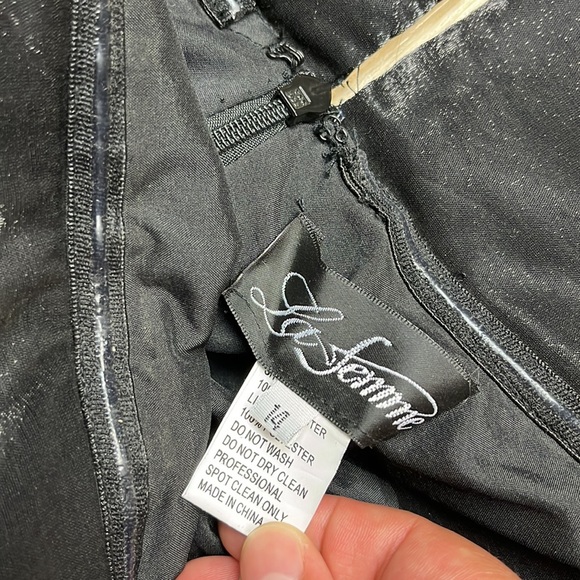 LA FEMME OFF THE SHOULDER BLACK EVENING TULLE GOWN, SIZE 14 - Picture 7 of 7